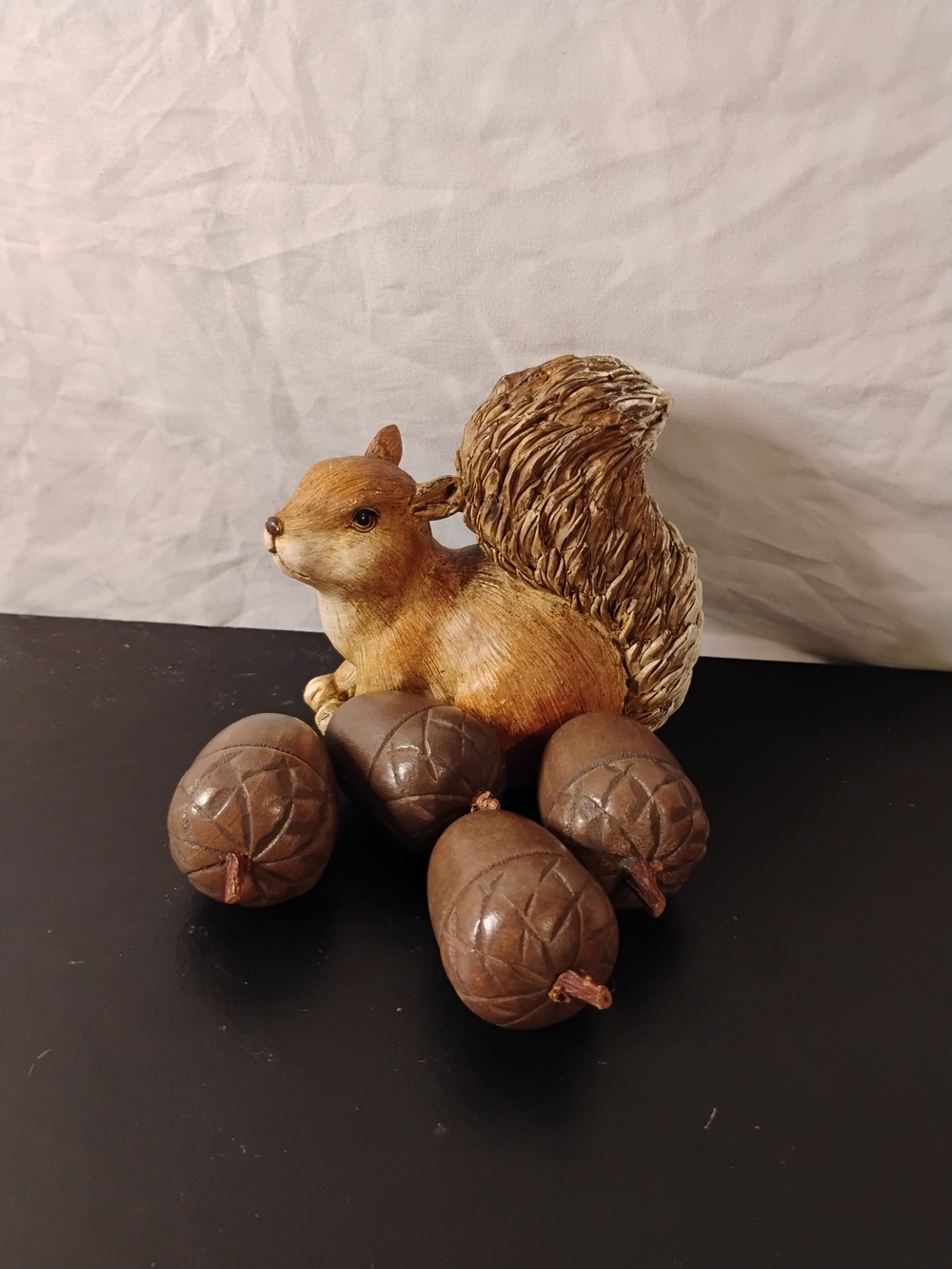 Decorative Brown Squirrel Figurine with Acorn Accents - Small Pets Decor